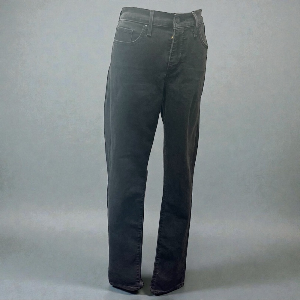 Levi's Women Dark black Straight Jeans